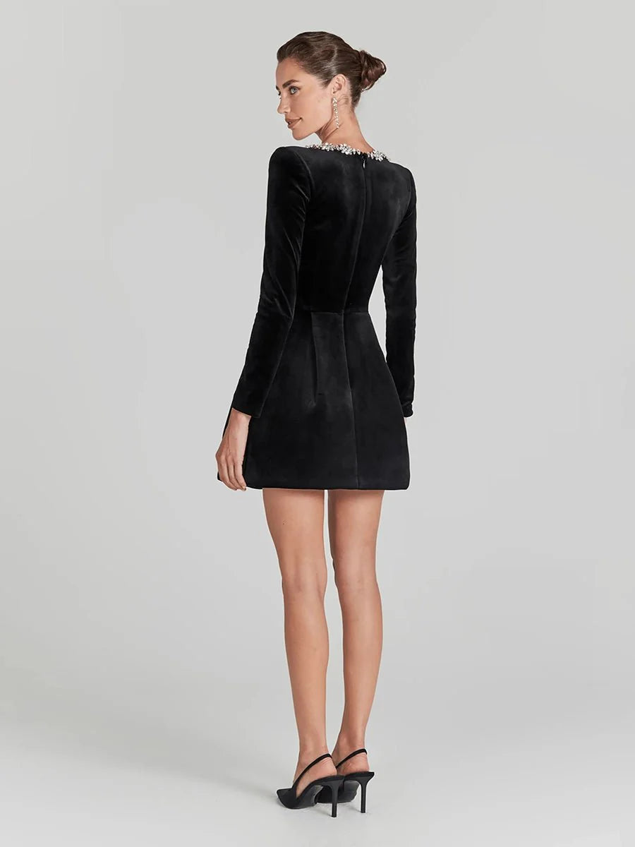 Aila Christmas Dress – Festive Holiday Style